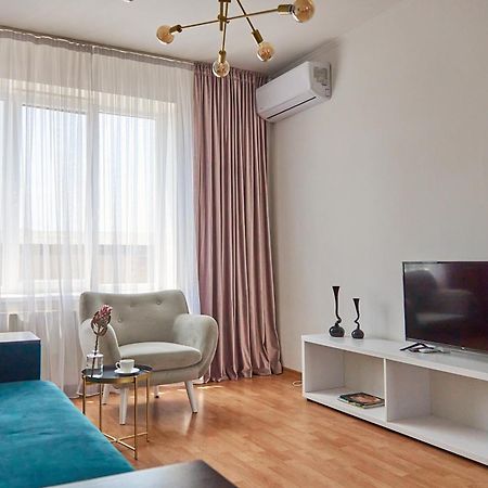 Lux Apartment Moekatsjeve Buitenkant foto