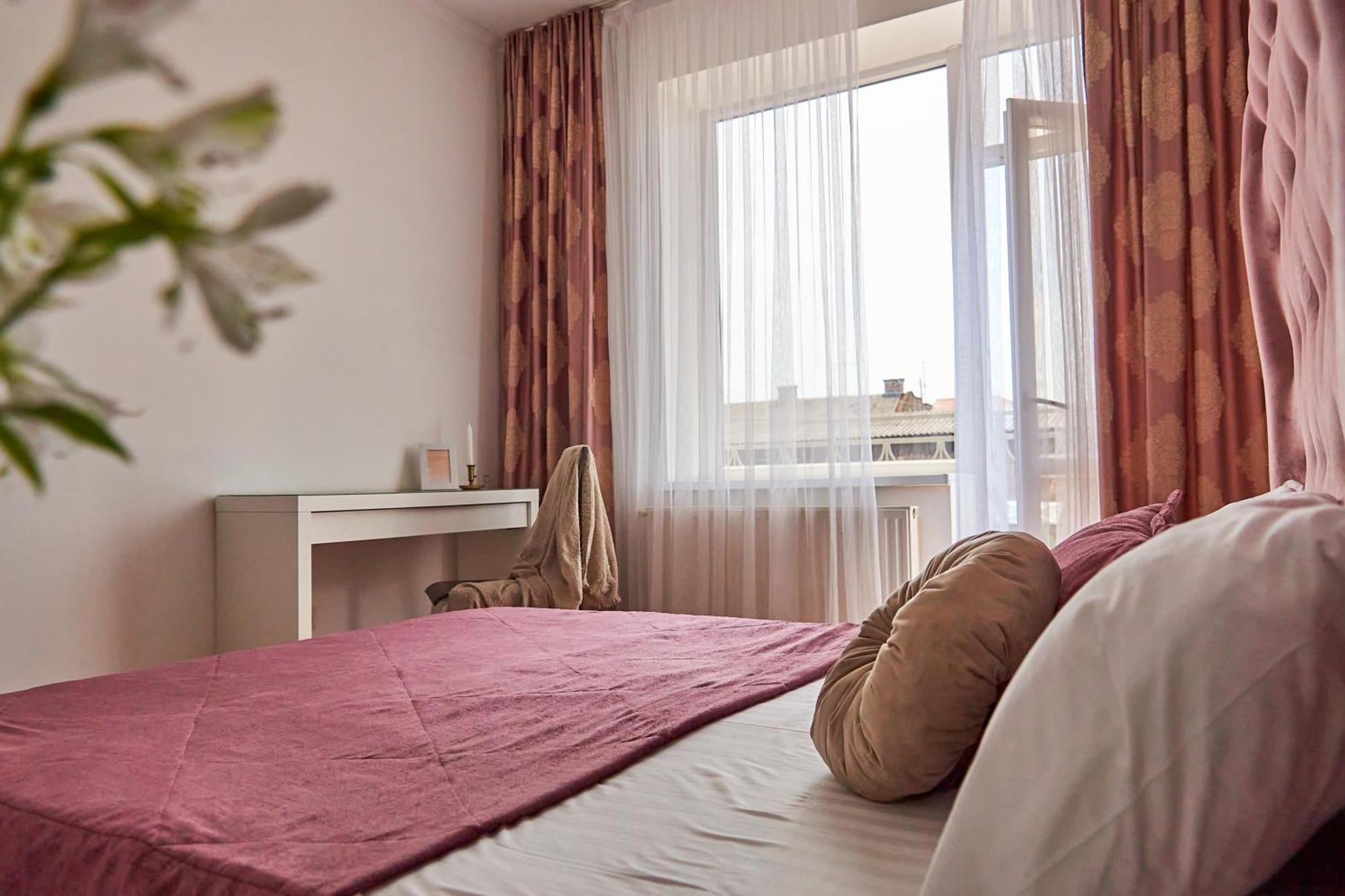 Lux Apartment Moekatsjeve Buitenkant foto